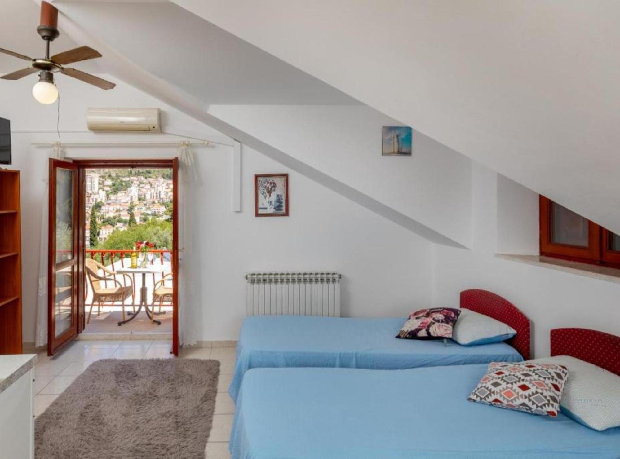 Valjalo Apartment *
